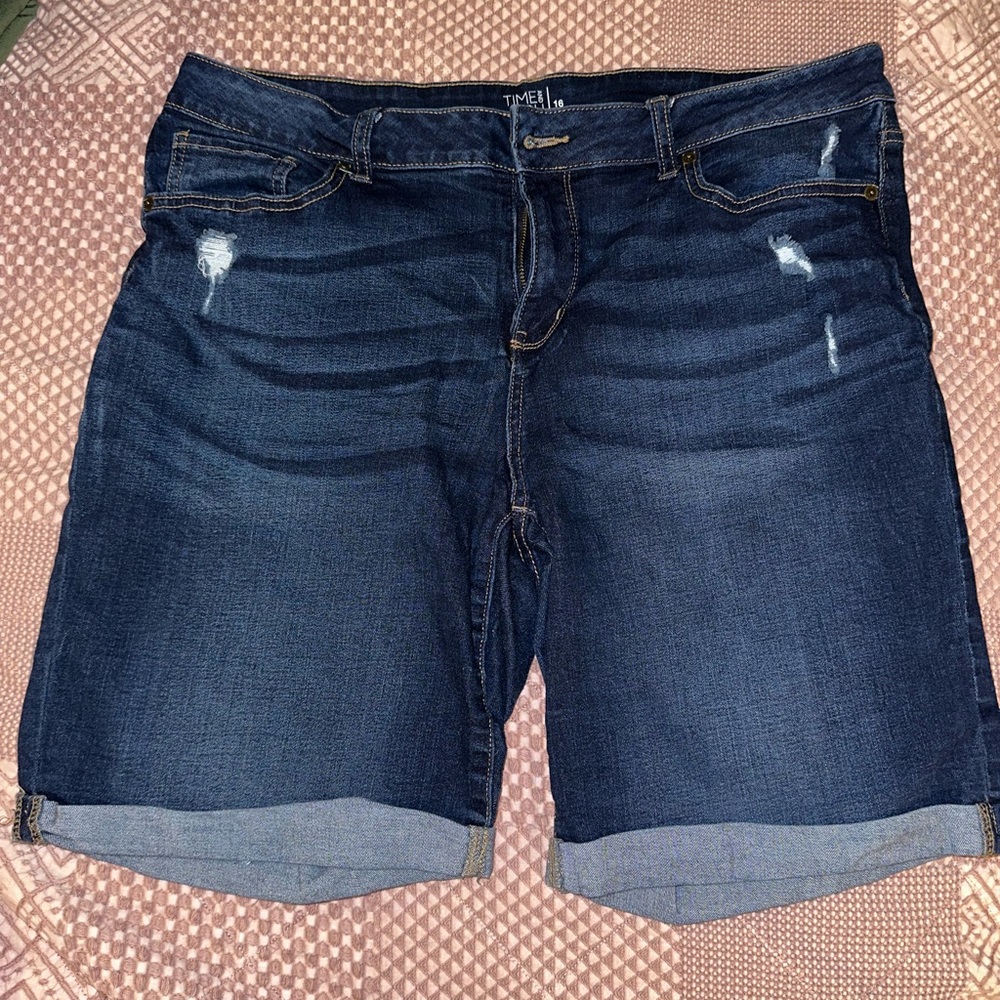 Time and Tru Blue Jean Shorts Classic Design